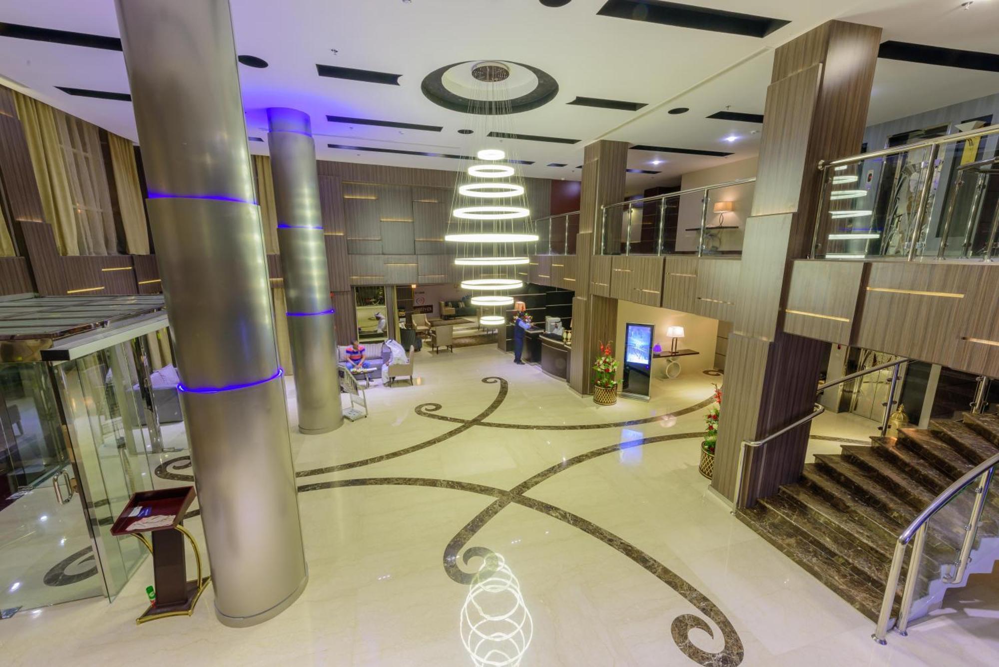 National Park Hotel 발주라쉬 외부 사진