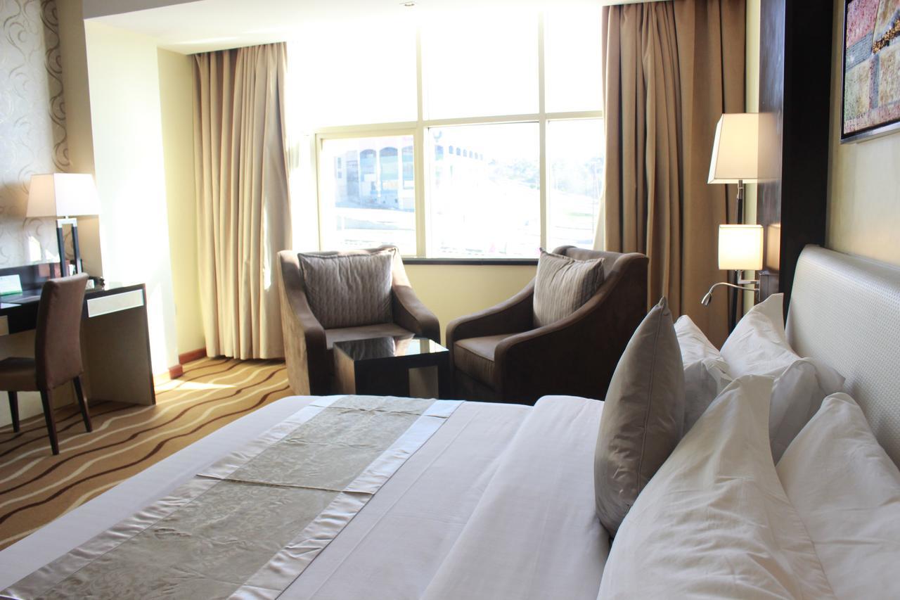 National Park Hotel 발주라쉬 외부 사진