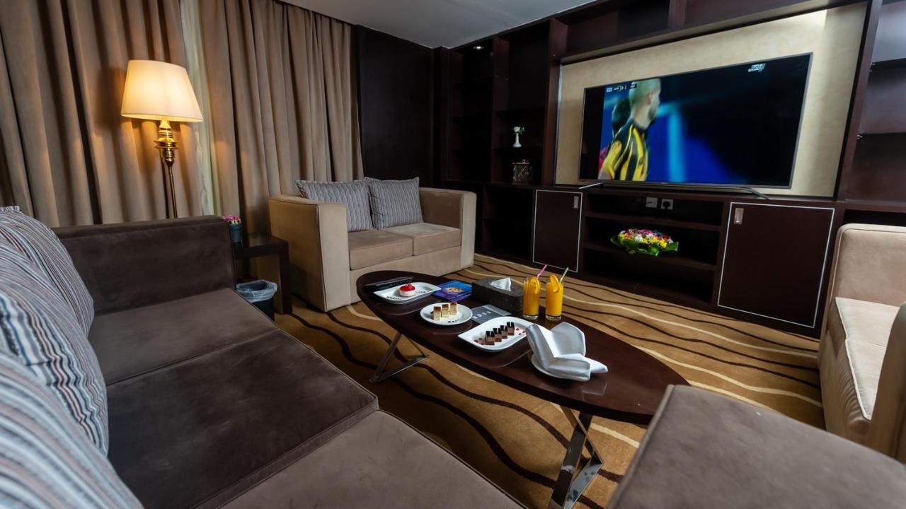 National Park Hotel 발주라쉬 외부 사진